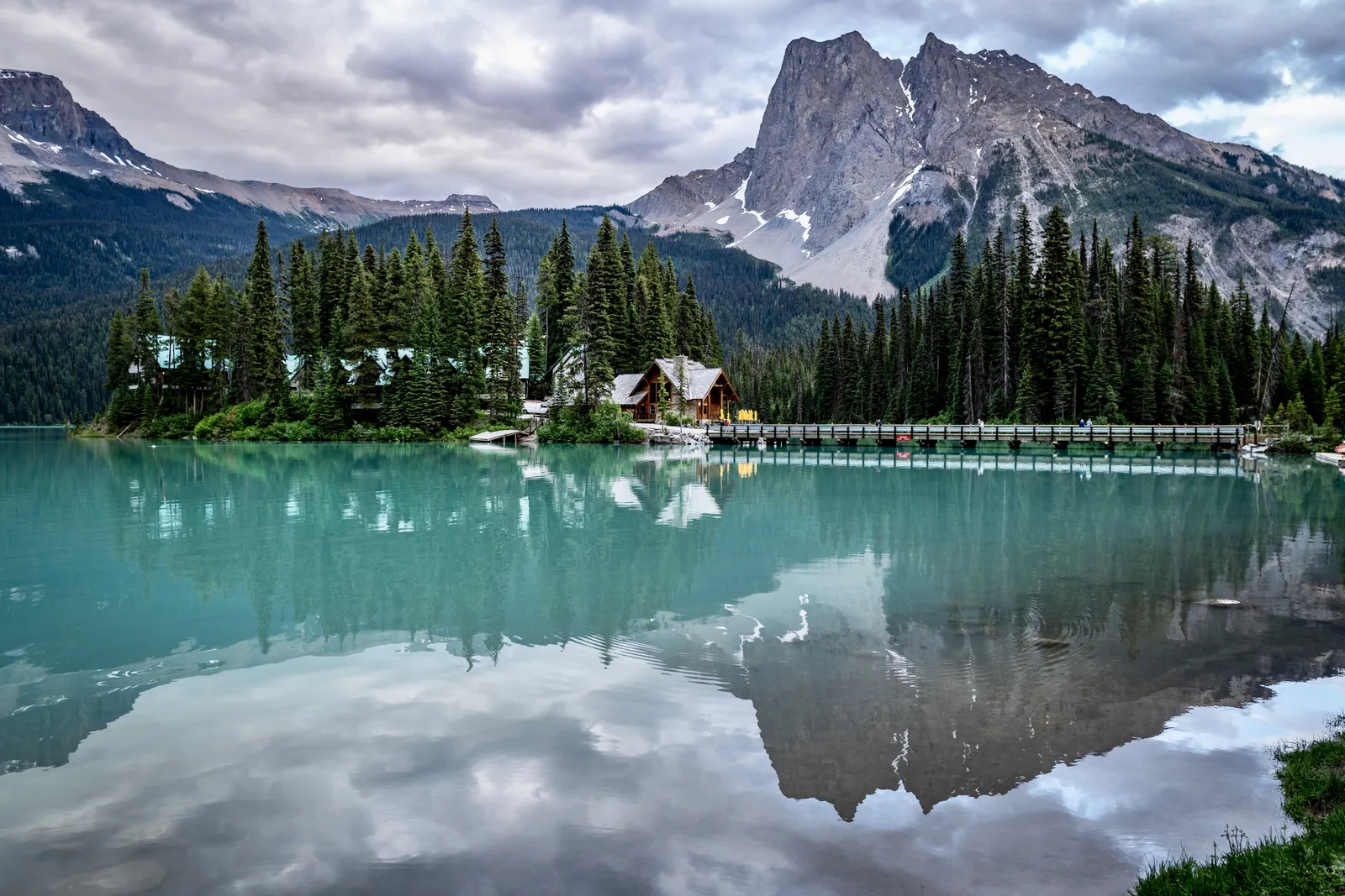 Emerald Lake on a cool, rainy morning